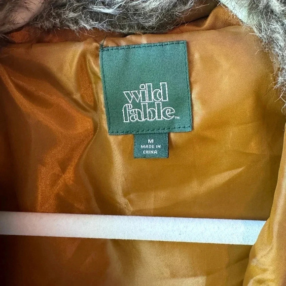 Wild Fable Bomber Jacket - Gold with faux fur, size medium - Picture 2 of 7